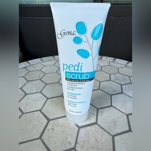 🔴 3 for $10 Sale! Pedi Scrub Exfoliating Gel - White and Blue